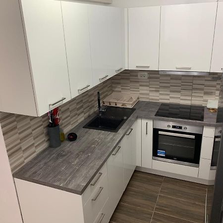 Apartment Old Town Изола Экстерьер фото