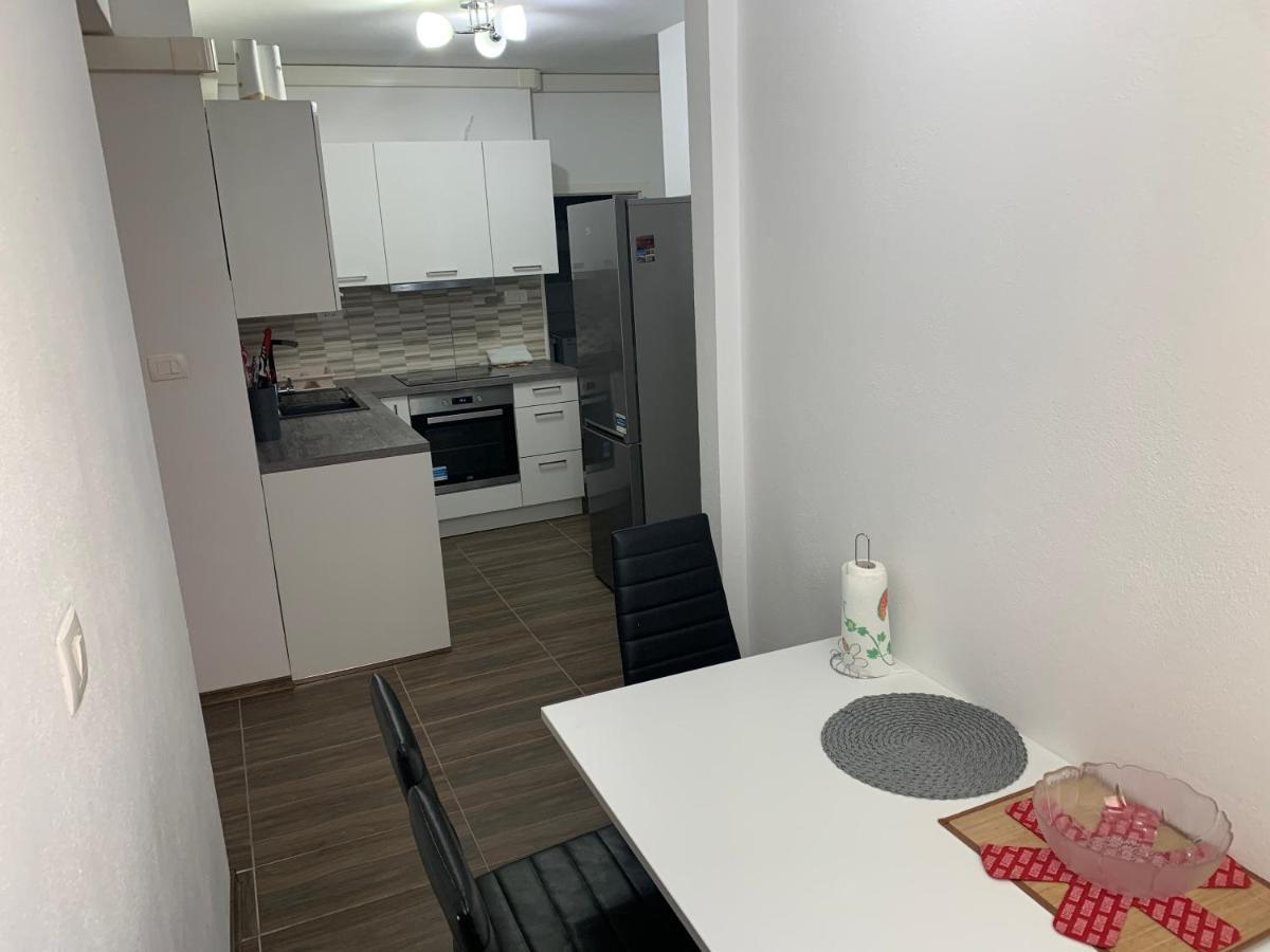 Apartment Old Town Изола Экстерьер фото